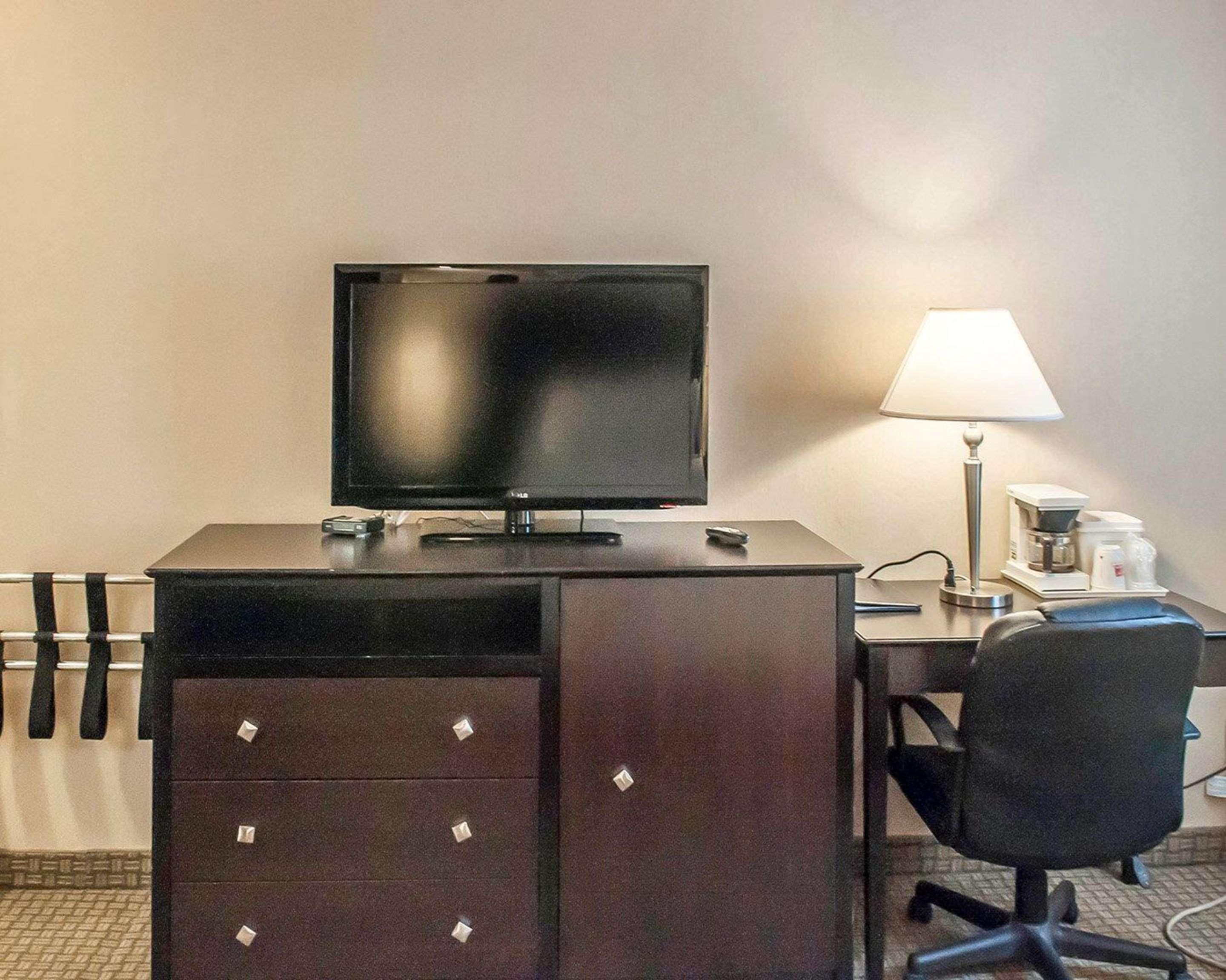 Econo Lodge Inn & Suites Downtown Τορόντο Εξωτερικό φωτογραφία