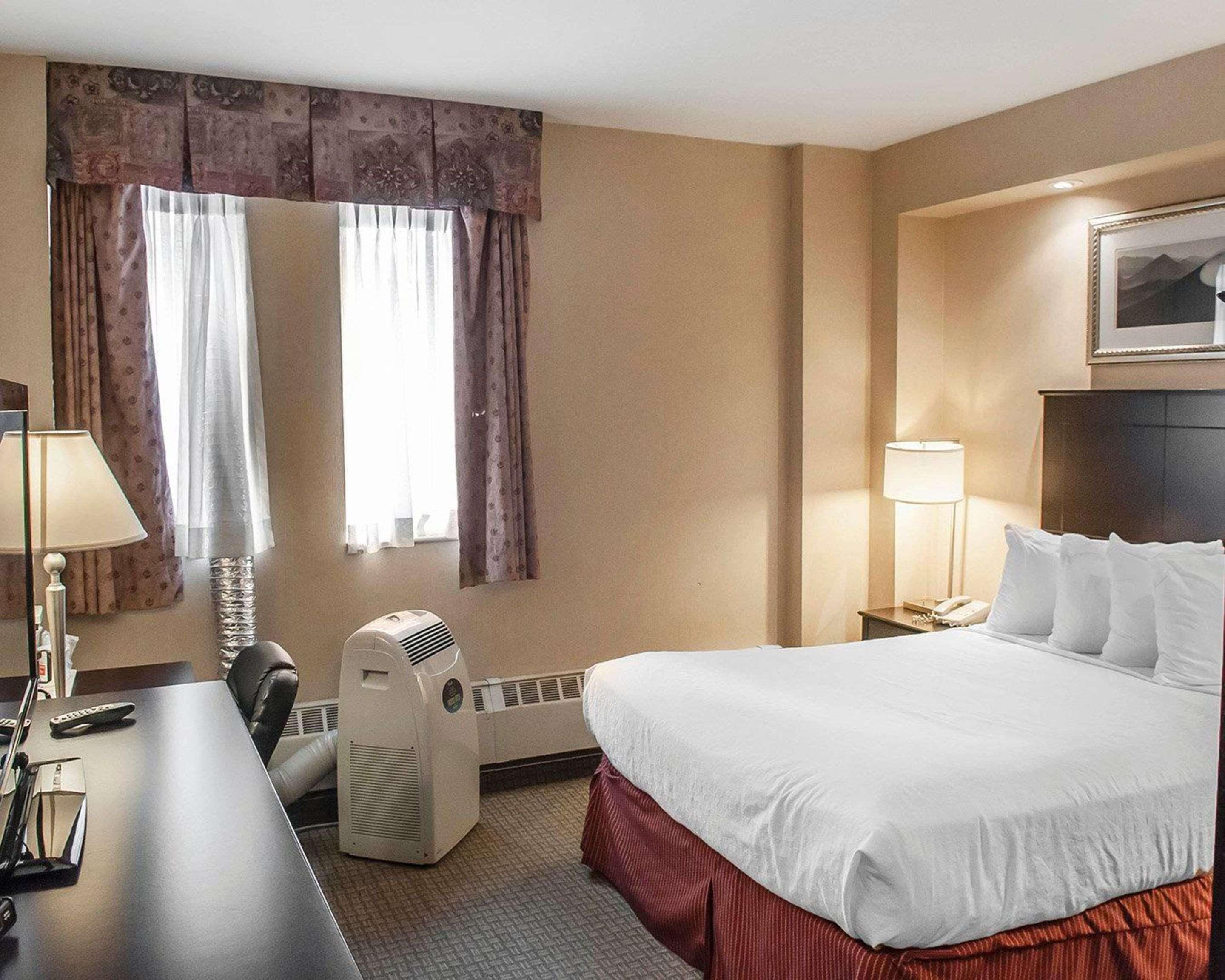 Econo Lodge Inn & Suites Downtown Τορόντο Εξωτερικό φωτογραφία