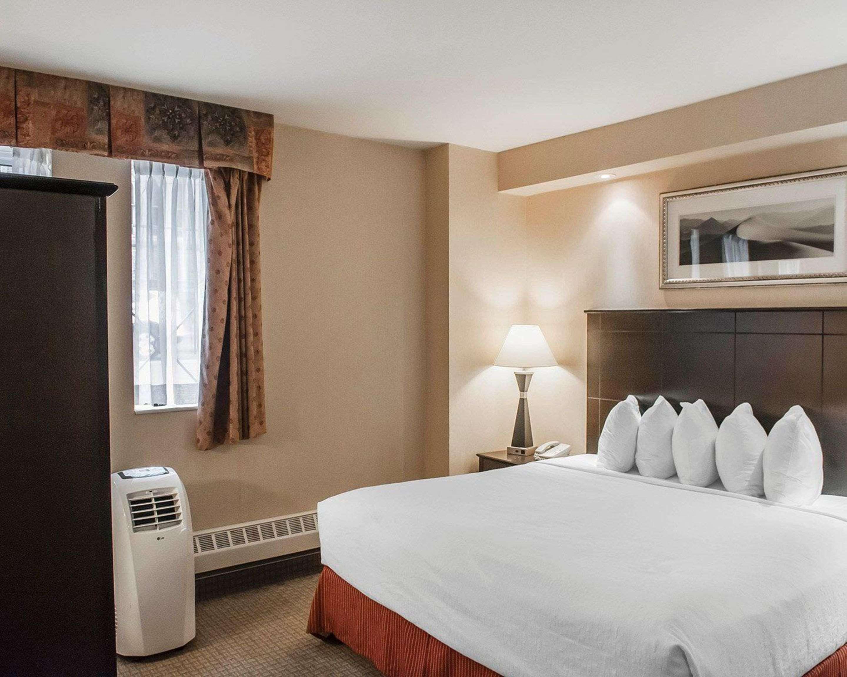 Econo Lodge Inn & Suites Downtown Τορόντο Εξωτερικό φωτογραφία