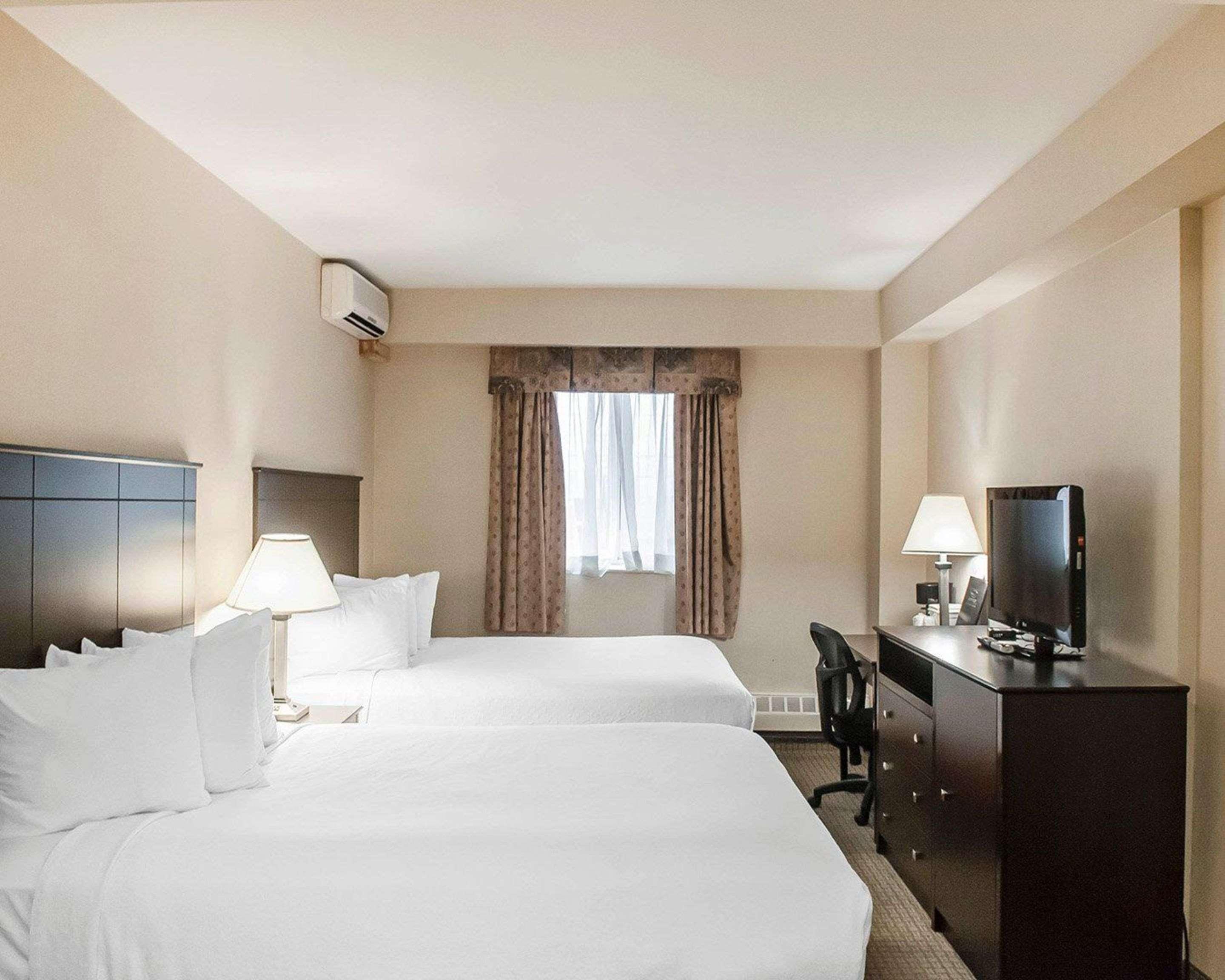 Econo Lodge Inn & Suites Downtown Τορόντο Εξωτερικό φωτογραφία